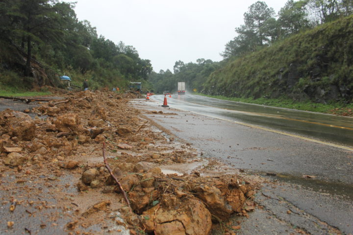 Chuva Forte - (1)