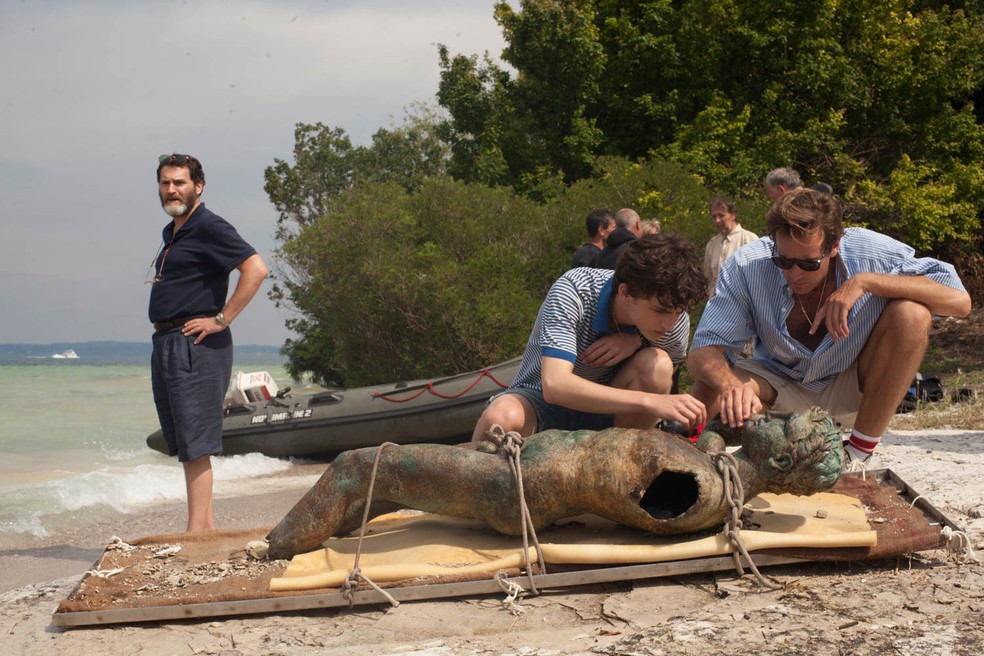 Michael Stuhlbarg, Armie Hammer e Timothée Chalamet em cena de 'Me chame pelo seu nome' (Foto: Divulgação) Michael Stuhlbarg, Armie Hammer e Timothée Chalamet em cena de 'Me chame pelo seu nome' (Foto: Divulgação)